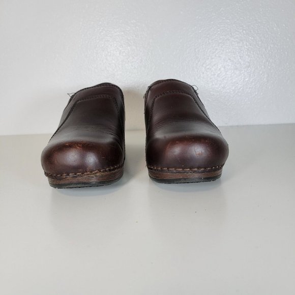 Dansko XP Dark Brown Pull Up Women's Clogs - Size 37 - Picture 6 of 9